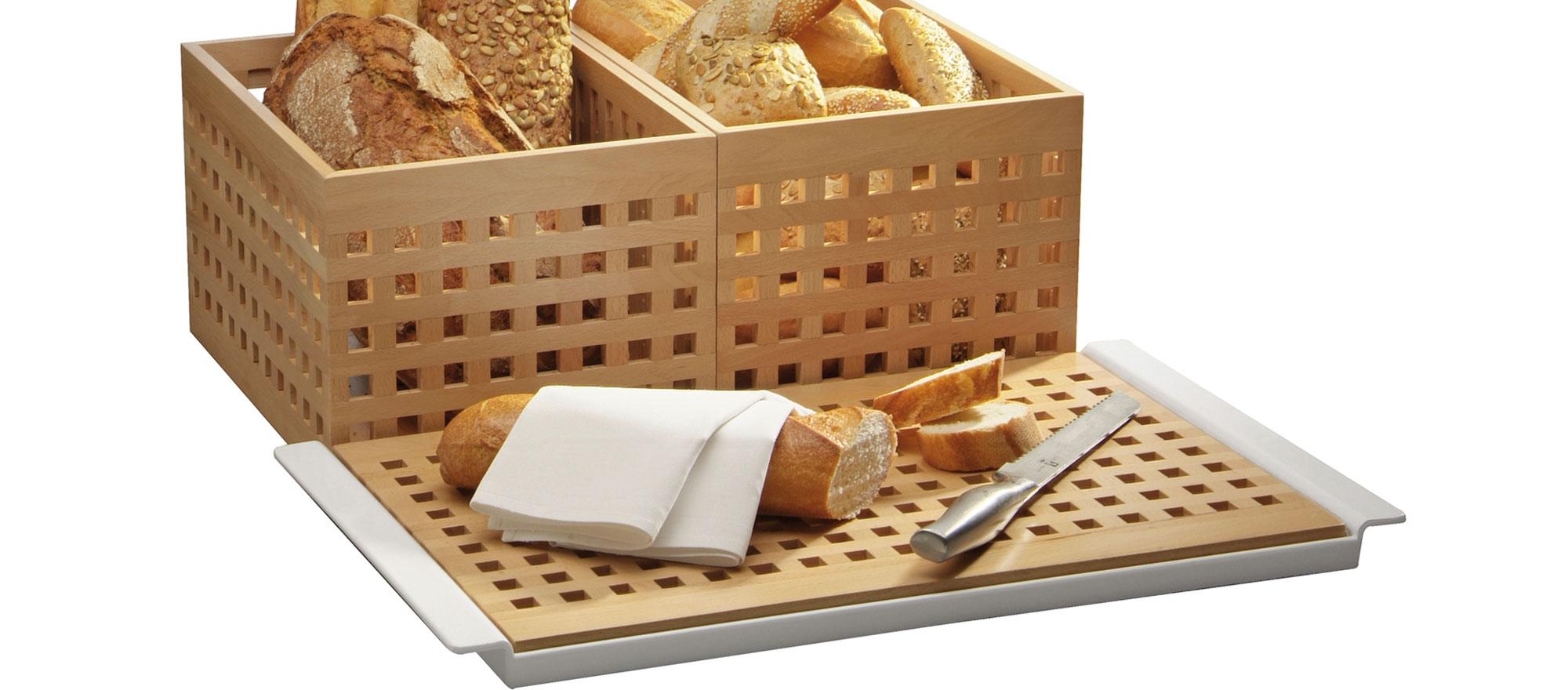 BREAD BOXES/CUTTING BOARDS